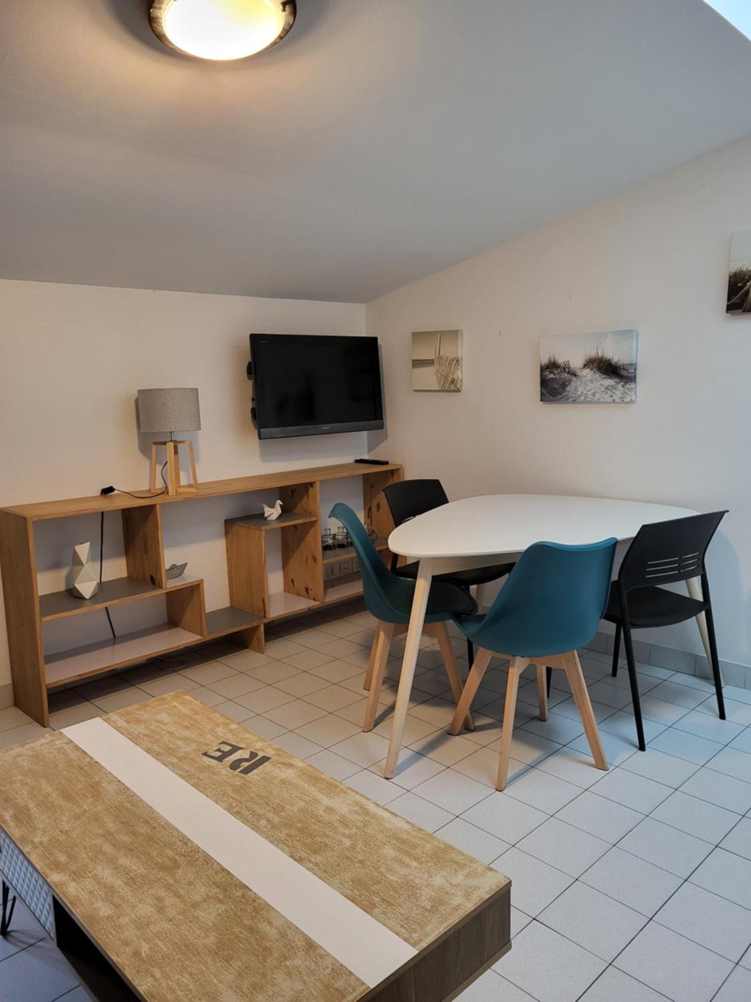 Le Clos Des Sternes La Flotte Exterior foto