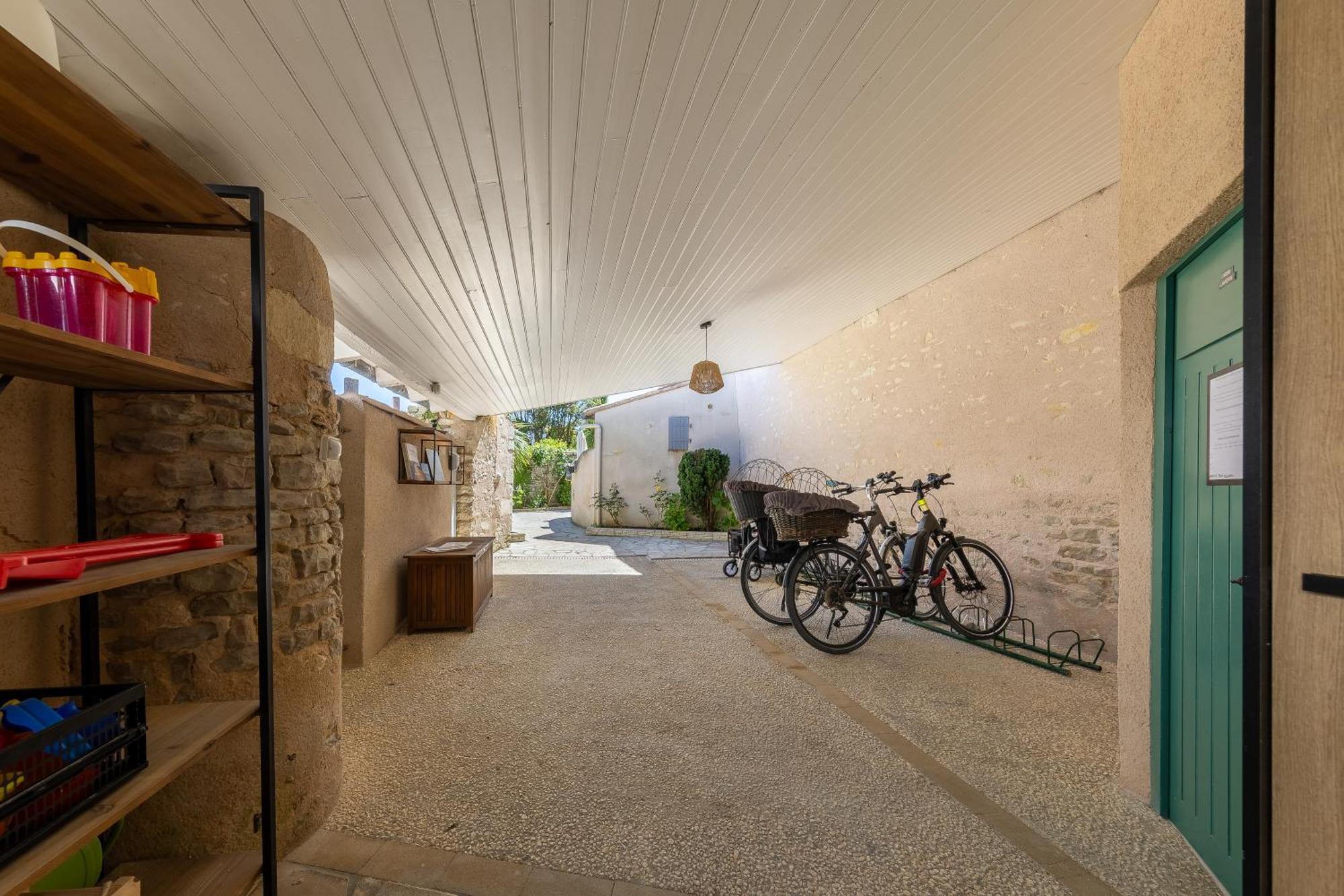 Le Clos Des Sternes La Flotte Exterior foto